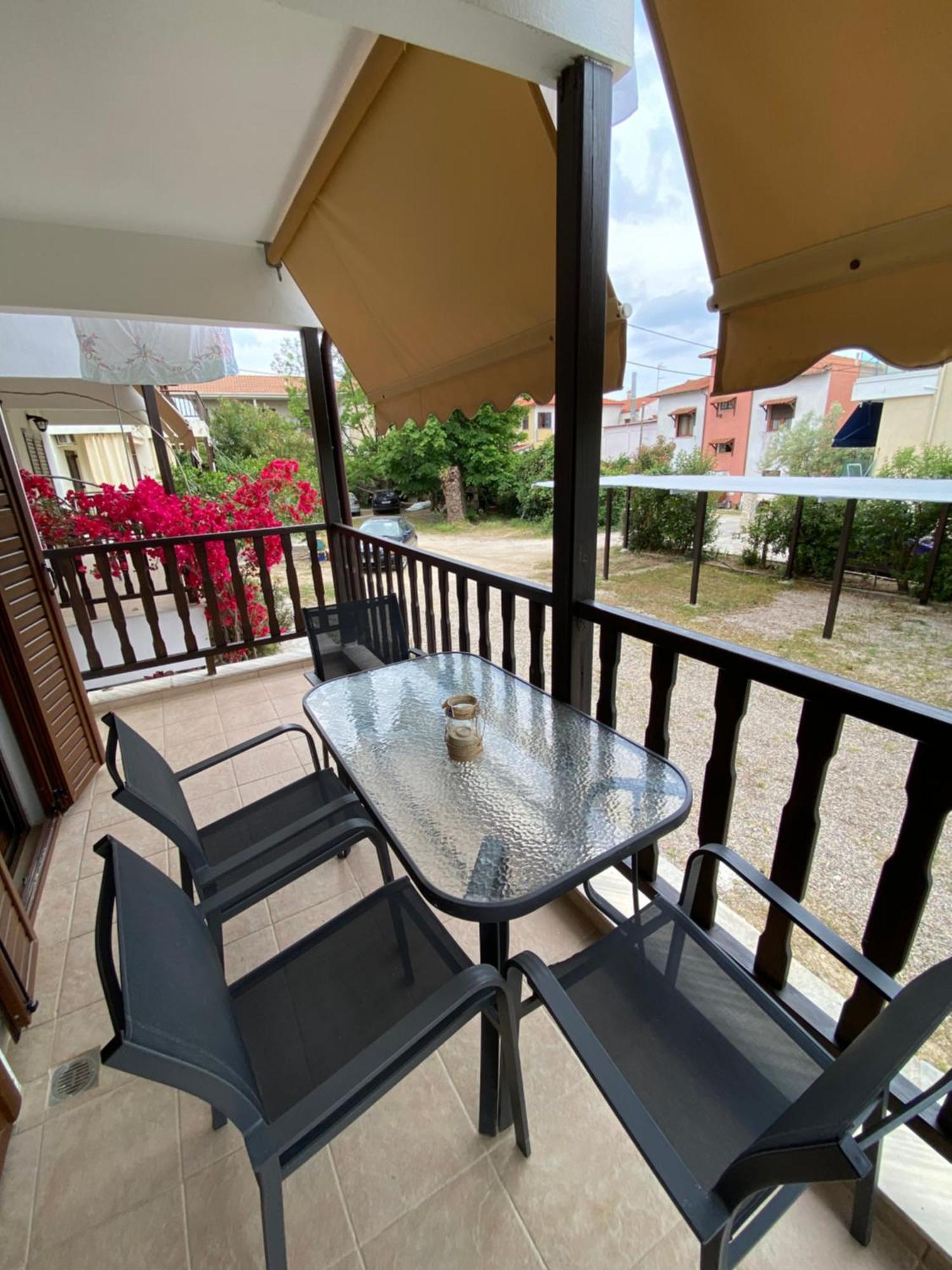 Georgoudi Apartments Nikiti  Exterior photo